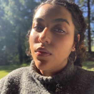 Meet your Posher, Elisa